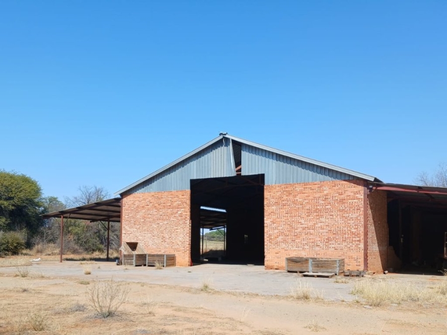 4 Bedroom Property for Sale in Douglas Rural Northern Cape